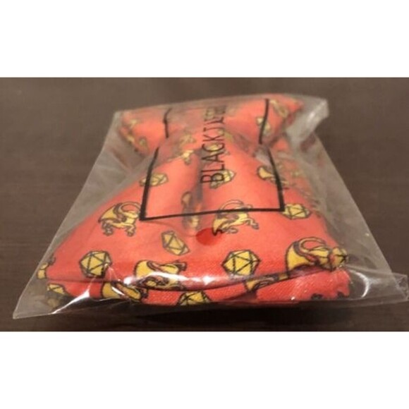 D&D Dungeons & Dragons Dice Bow Tie Red Black Tie Geek Loot Crate RPG Gaming D20 - Picture 4 of 6